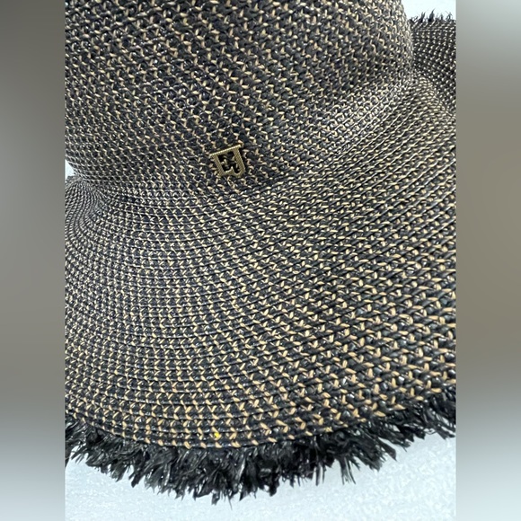 Eric Javits Accessories - NWT . . .  Eric Javits Suncoast II Woven Hat